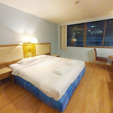 בנגקוק Wish Inn Chidlom V วิช อินน์ ชิดลม 2 מראה חיצוני תמונה