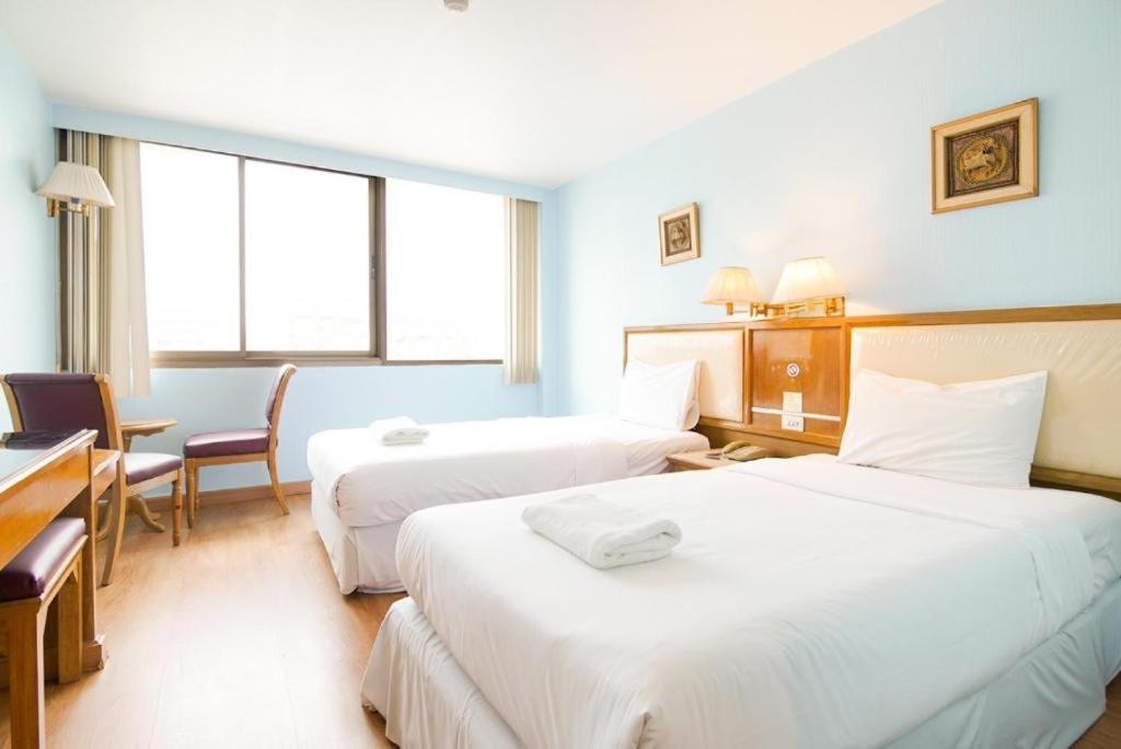 בנגקוק Wish Inn Chidlom V วิช อินน์ ชิดลม 2 מראה חיצוני תמונה