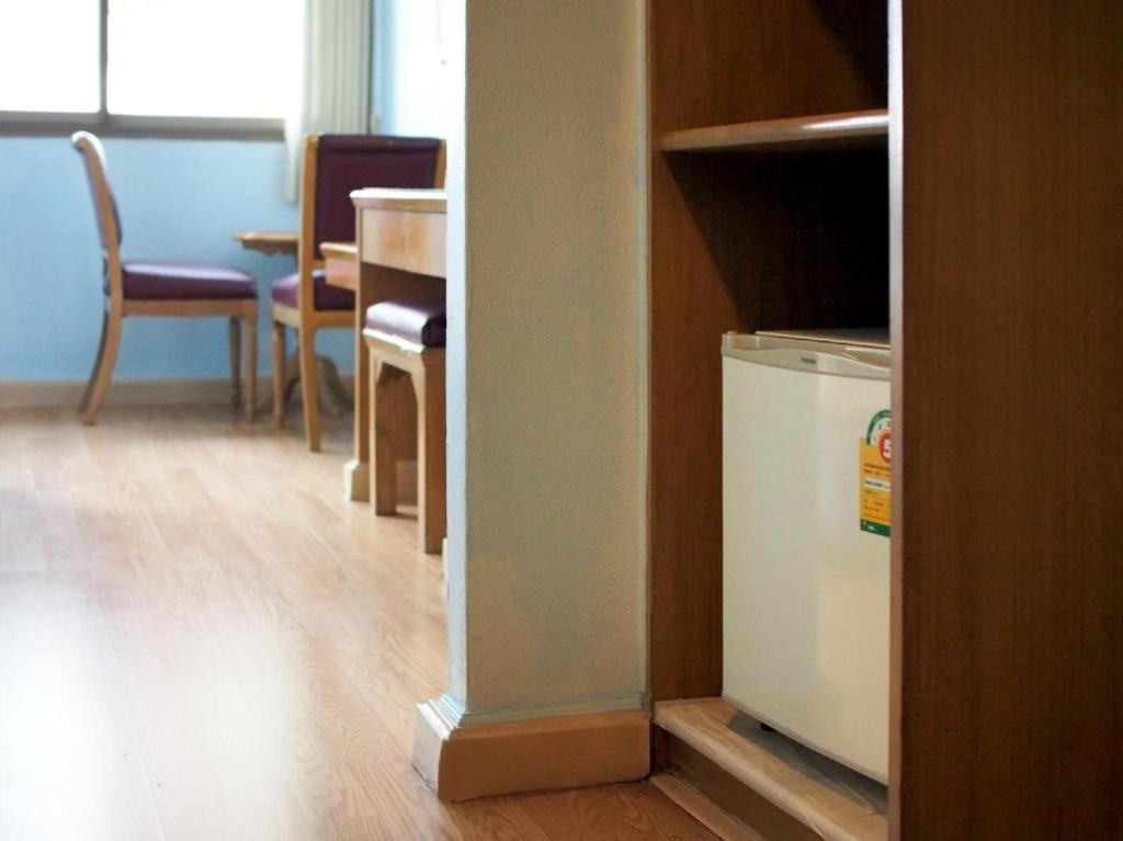 בנגקוק Wish Inn Chidlom V วิช อินน์ ชิดลม 2 מראה חיצוני תמונה