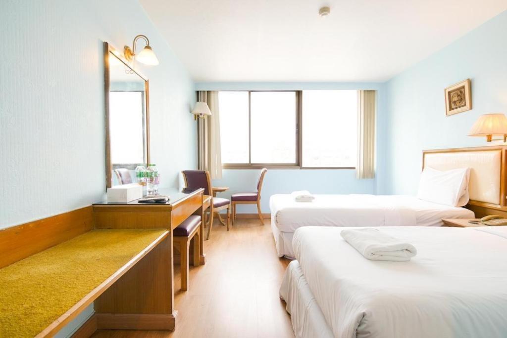 בנגקוק Wish Inn Chidlom V วิช อินน์ ชิดลม 2 מראה חיצוני תמונה