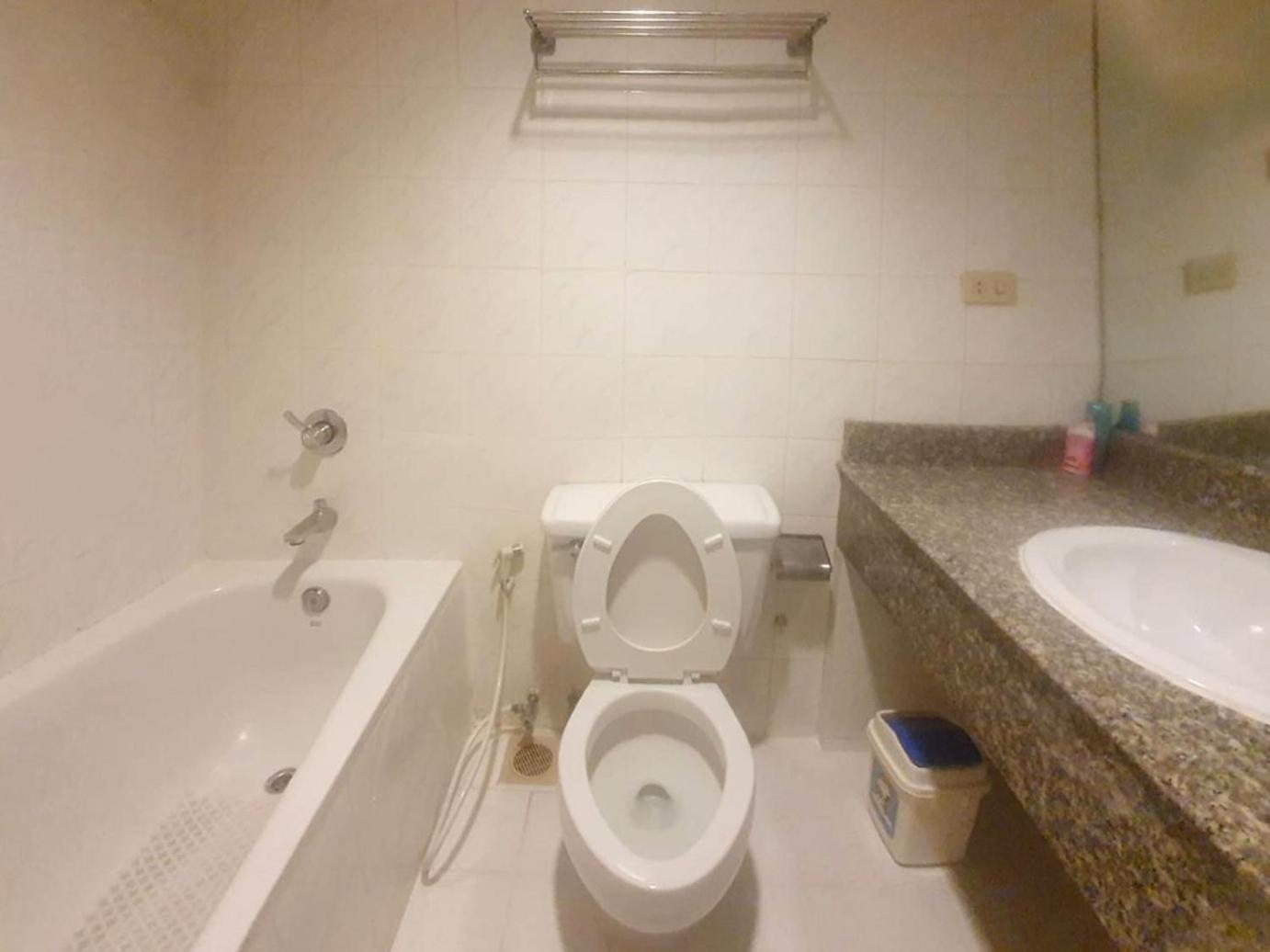 בנגקוק Wish Inn Chidlom V วิช อินน์ ชิดลม 2 מראה חיצוני תמונה